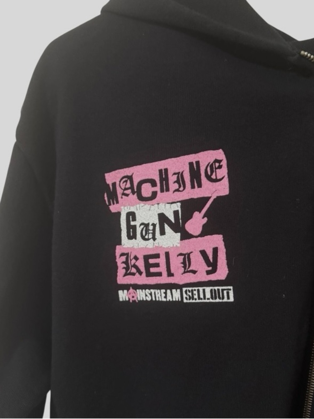Rare Machine Gun Kelly (MGK) Mainstream Sellout Tour 2022 Zip-Up Hoodie - Picture 2 of 9